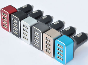 セリウムは 6.1A iPhone6/Samsung/人間の特徴をもつ携帯電話 /Tablet のためのスマートな 4 つの港 USB 車の充電器を承認しました