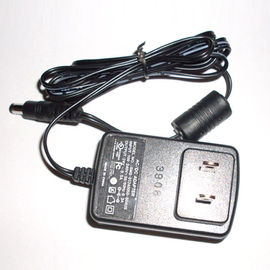 DC電源のアダプター イギリス、壁の台紙の電源 UL FCC FCC EMC への 12V 3A AC