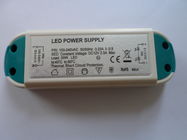9W 低電圧 IP65 の一定した流れの 750Ma によって導かれるストリップの運転者 EN 61000-3-2