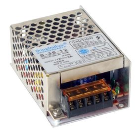 AC - DC の開いたフレームの安定した出力電圧の作り付けの LED 表示電源